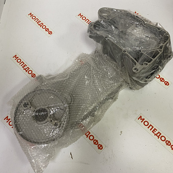 Картер двигателя 150cc 157QMJ левый и правый под 13"  в мотомагазине Мопедофф т. 88129814555.