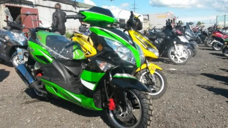 IRBIS Скутер IRBIS RZR (зеленый) 150сс 4т