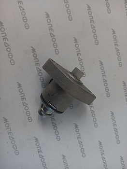 Натяжитель цепи ГРМ 152QMI,157QMJ,ATV150  в мотомагазине Мопедофф т. 88129814555.