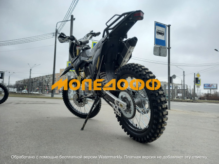 BSE Мотоцикл BSE Z3 (130) Gold Black