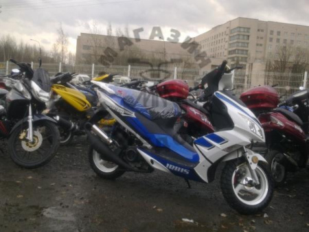 IRBIS Скутер IRBIS CENTRINO (красный) 50сс 4т
