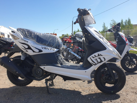 VENTO Скутер Vento Corsa 150(50)