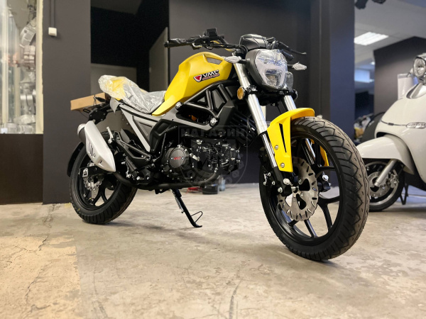 VMC Мопед VMC Monster 125 (49)  желтый