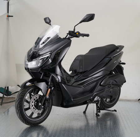 VMC Скутер VMC PCX 200 черный