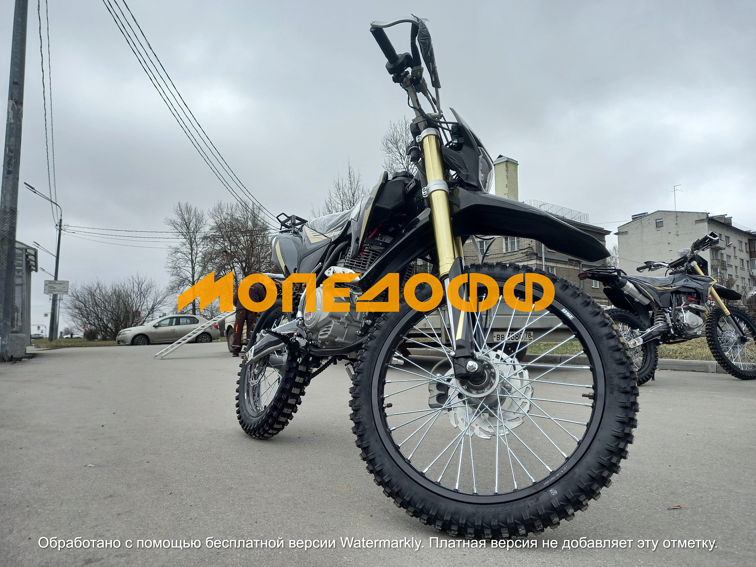 BSE Мотоцикл BSE Z3 (130) Gold Black