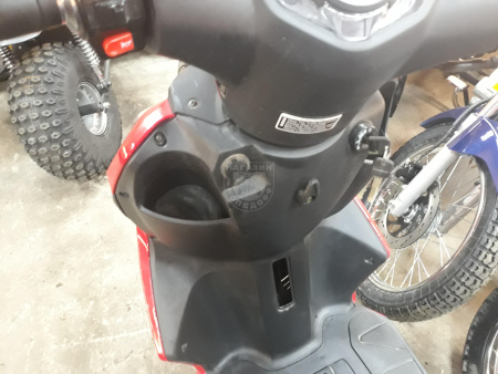 LIFAN Скутер LIFAN LF125T-26 125сс 4т