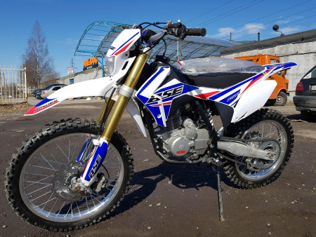 BSE Кроссовый мотоцикл BSE J1-250E 21/18 кросс