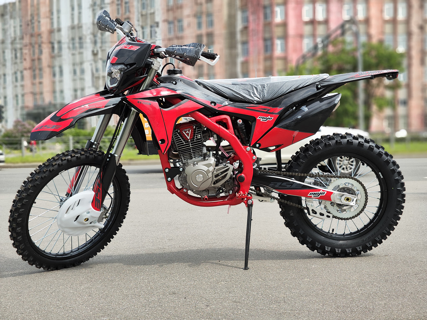 BSE Мотоцикл BSE Z11 Red Black