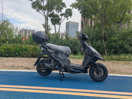 VENTO Электроскутер VENTO iCORSA 3000W черный