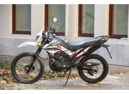 LIFAN Мотоцикл X-TRIAL 150 (LF150GY-4D) красный