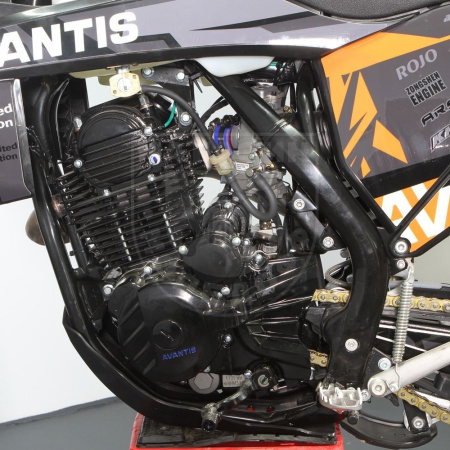 Avantis Мотоцикл Avantis Enduro 250 Carb Exclusive orange