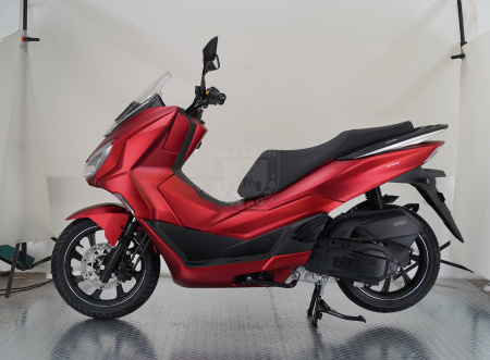 VMC Скутер VMC PCX 200 красный