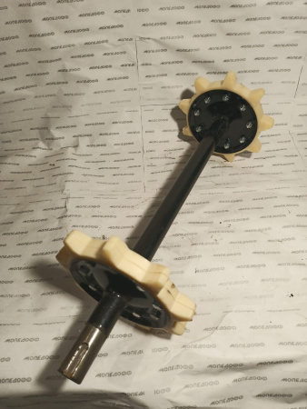 804533