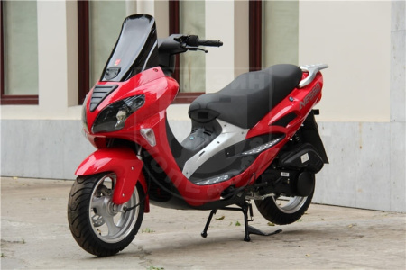 MOTO ITALY Максискутер NESSO 125 красный