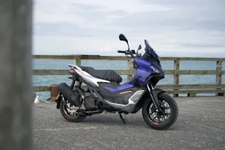 APRILIA Скутер СР ГТ 125 BLUE