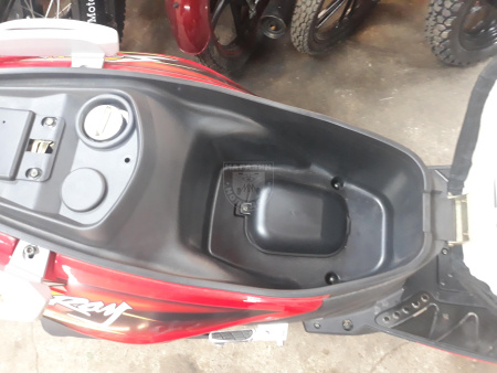 LIFAN Скутер LIFAN LF125T-26 125сс 4т