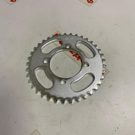 905427