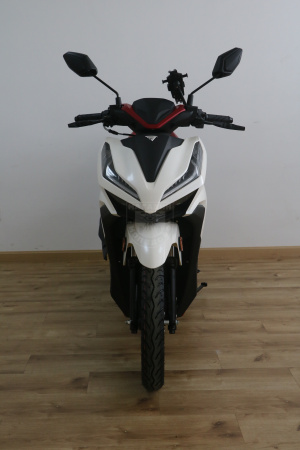 VMC Скутер VENTO (VMC) INFERNO 170 BLACK WITH WHITE