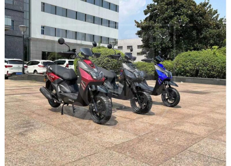 Скутер WELS BWS 80cc 4т красный
