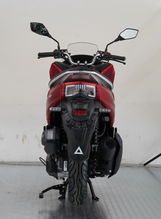 VMC Скутер VMC PCX 200 красный