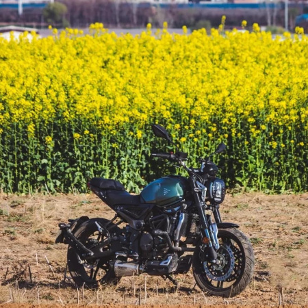 Loncin Мотоцикл VOGE 300AC, черный/зеленый