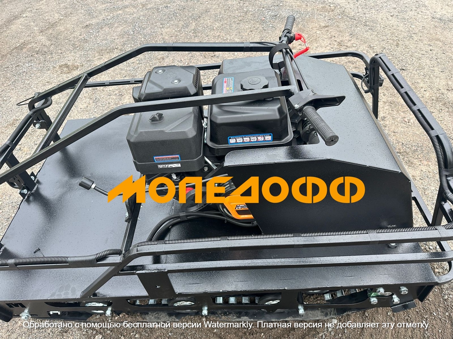 Двух-гусеничный М760 Мотобуксировщик Мужик М760 20 л.с