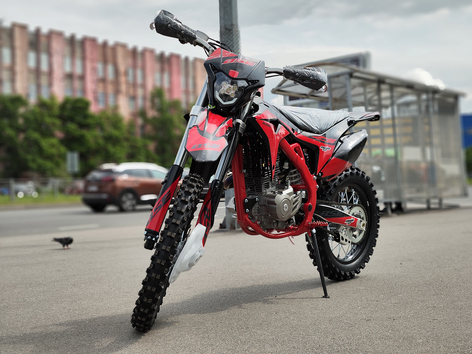 BSE Мотоцикл BSE Z11 Red Black