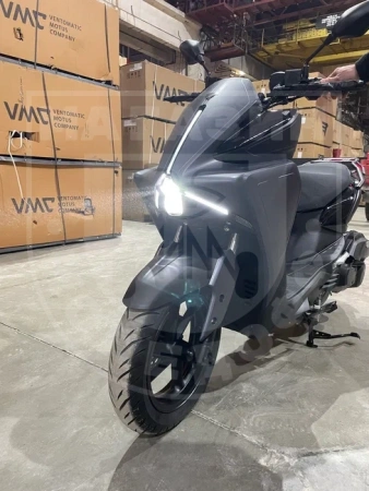 VMC Скутер VMC Cyclone 200 серый