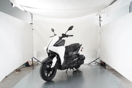 VMC Скутер VMC Cyclone 200 белый